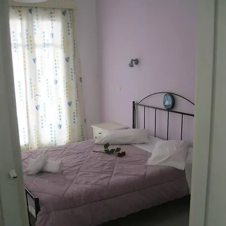 Very-kokkos 2 Гостевой дом Naxos City