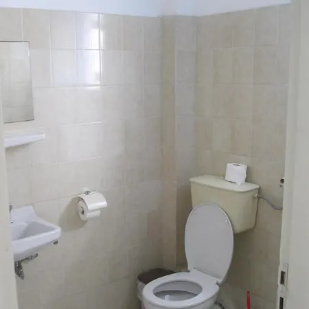 Very-kokkos 2 Naxos City