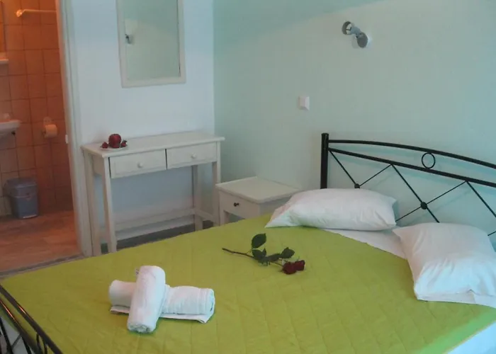 Konukevi Very-kokkos 2 Naxos City